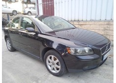 volvo s40 berlina del año 2005