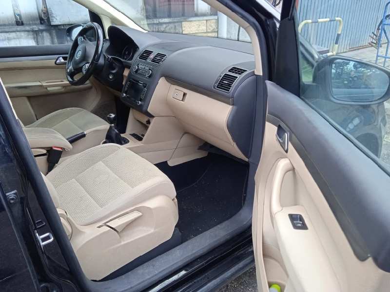 volkswagen touran (1t3) del año 2012