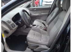 volvo s40 berlina del año 2005 2