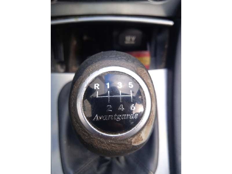 mercedes-benz clase c (w203) berlina del año 2004