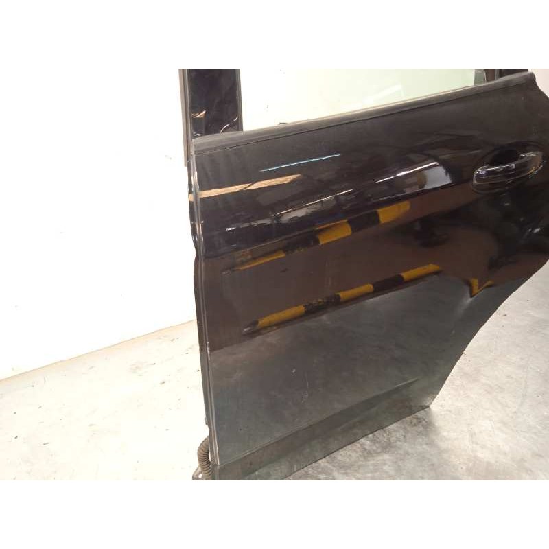 Recambio de puerta trasera izquierda para ford c-max trend referencia OEM IAM 1875277  