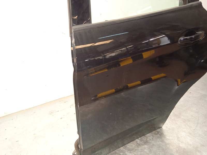 Recambio de puerta trasera izquierda para ford c-max trend referencia OEM IAM 1875277  