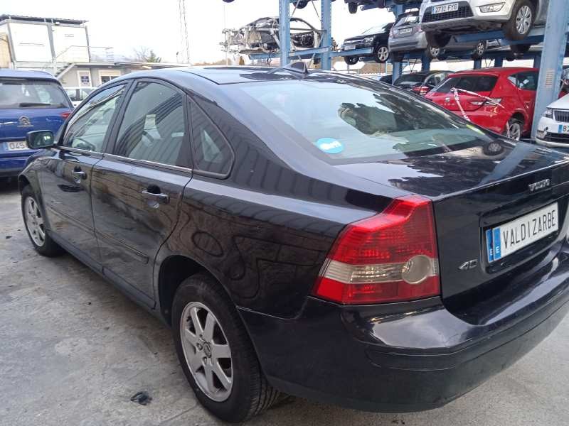 volvo s40 berlina del año 2005