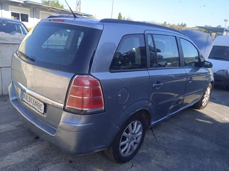 opel zafira b del año 2007