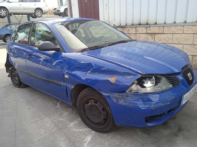 seat ibiza (6l1) del año 2002