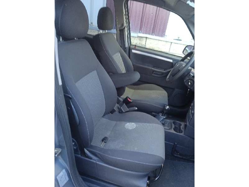 opel meriva del año 2008