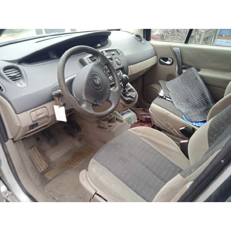 renault scenic ii del año 2005