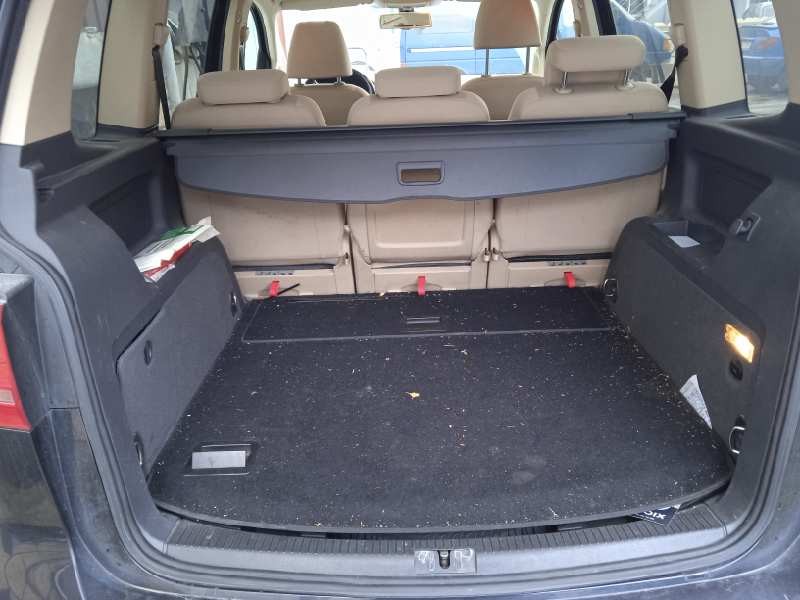 volkswagen touran (1t3) del año 2012