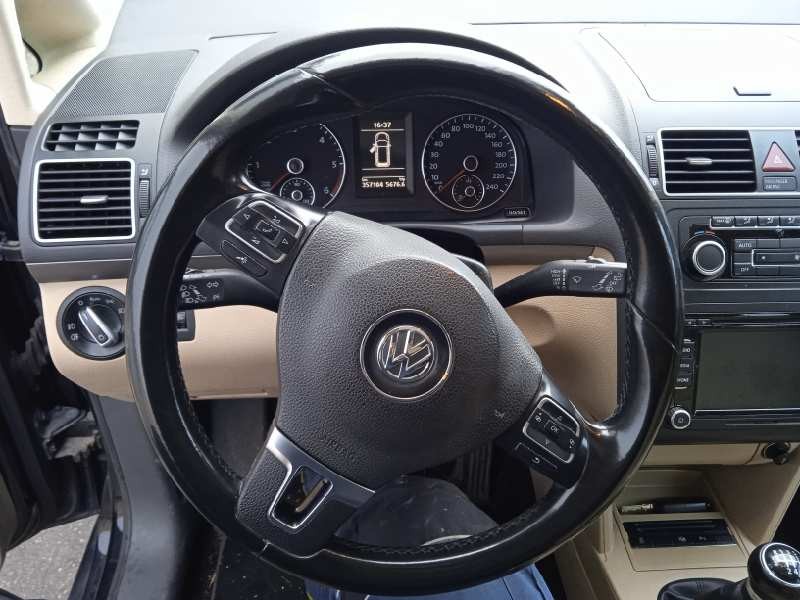 volkswagen touran (1t3) del año 2012