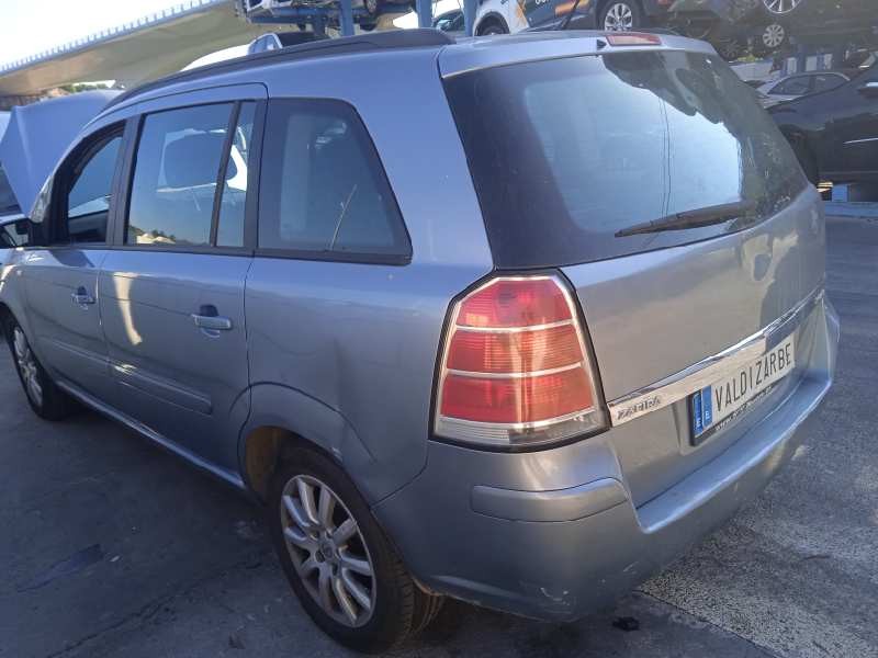 opel zafira b del año 2007