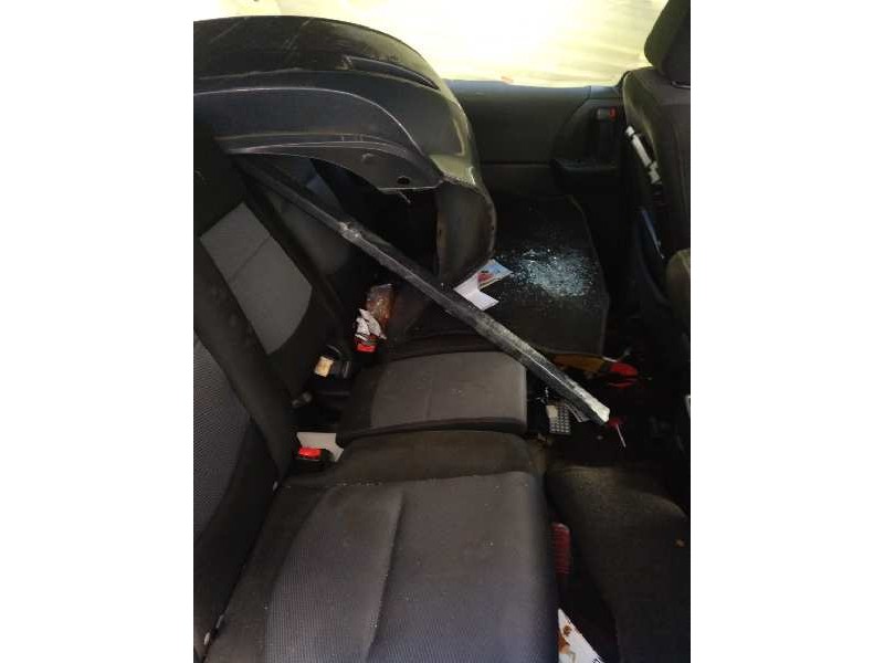 mazda 5 berl. (cr) del año 2006