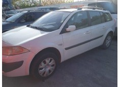 RENAULT MEGANE II FAMILIAR