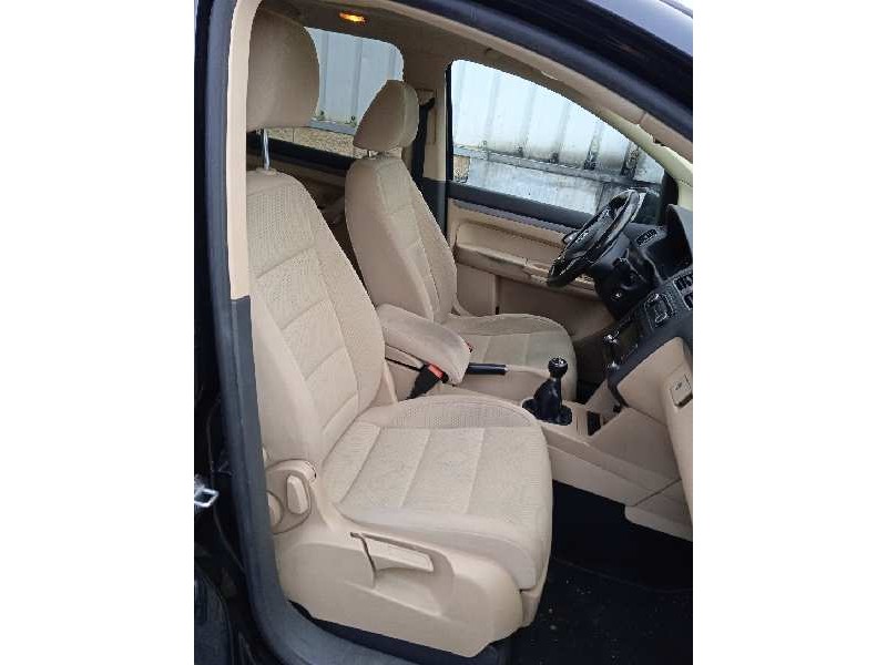 volkswagen touran (1t3) del año 2012