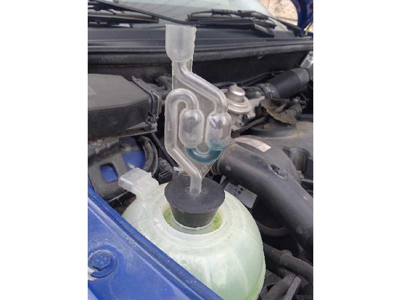 seat ibiza (6l1) del año 2002