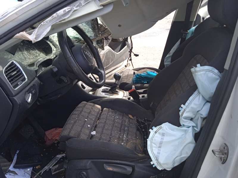 audi q3 (8ug) del año 2016