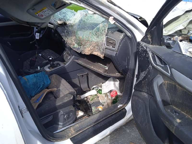 audi q3 (8ug) del año 2016