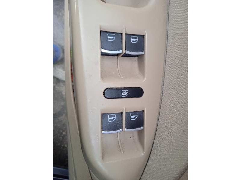 volkswagen touran (1t3) del año 2012