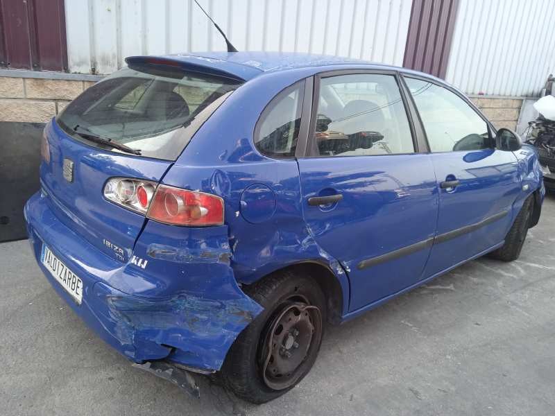 seat ibiza (6l1) del año 2002