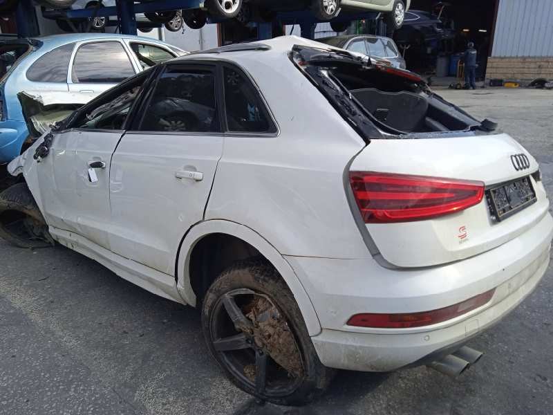 audi q3 (8ug) del año 2016