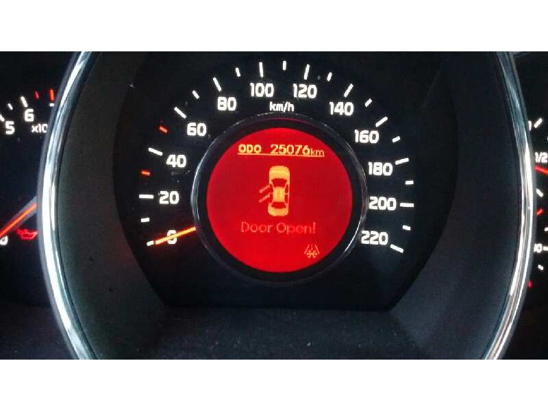 kia rio del año 2015