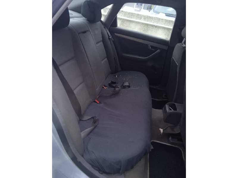 audi a4 berlina (8e) del año 2001