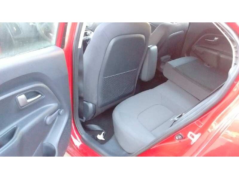 kia rio del año 2015