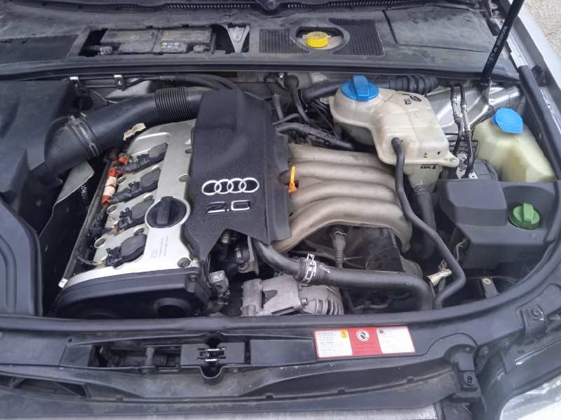 audi a4 berlina (8e) del año 2001