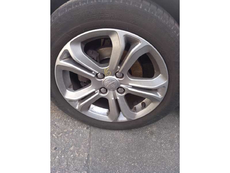 peugeot 208 del año 2015