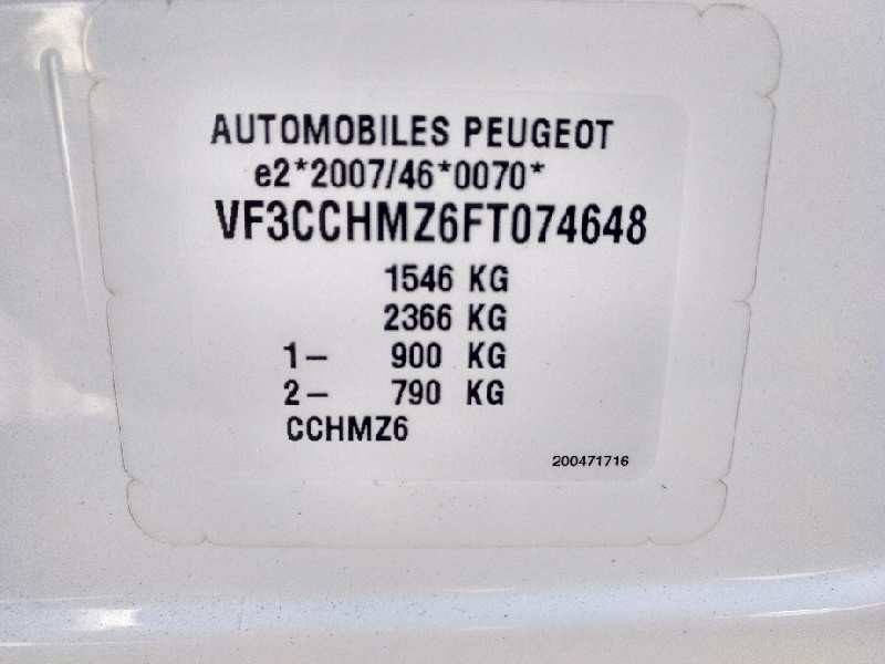 peugeot 208 del año 2015