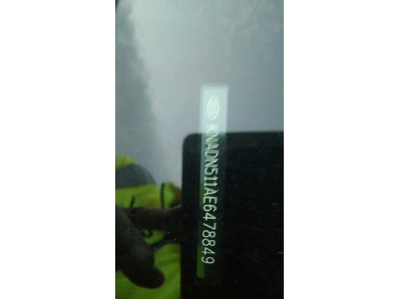 kia rio del año 2015