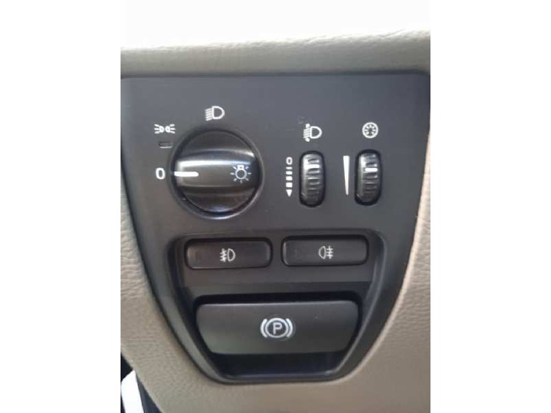 volvo xc90 del año 2006