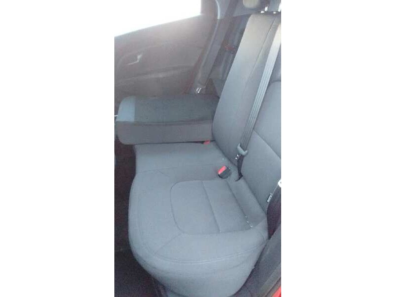 kia rio del año 2015