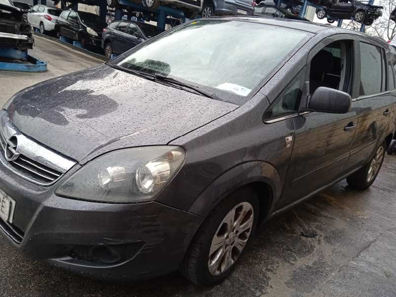 opel zafira b del año 2010