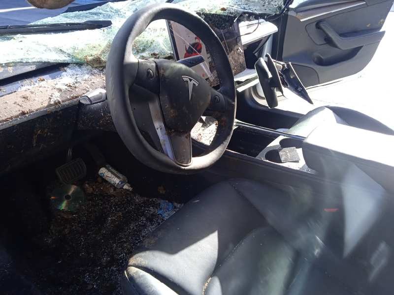 tesla model 3 del año 2021