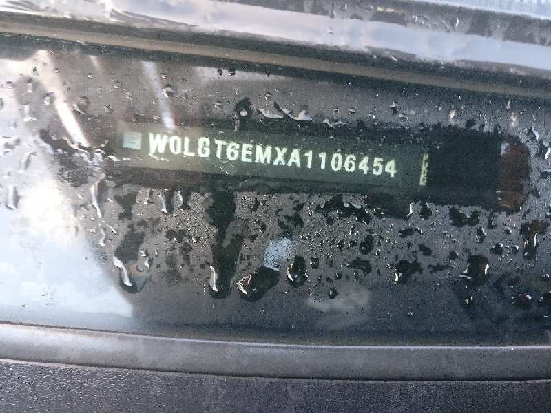 opel insignia berlina del año 2010