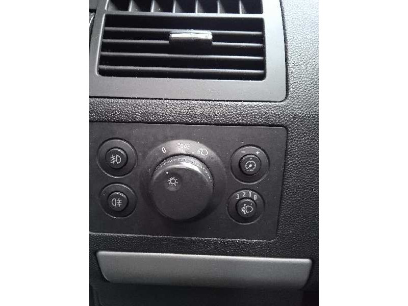 opel zafira b del año 2010