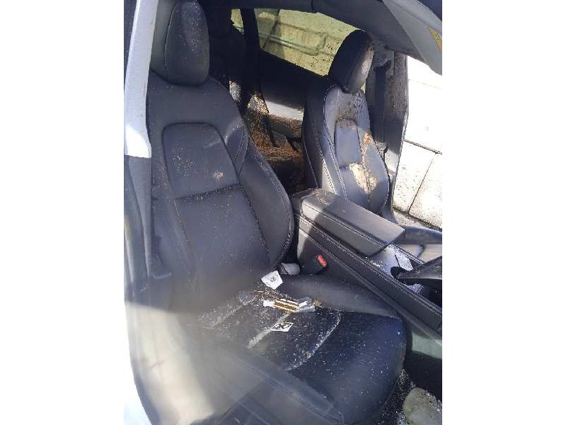 tesla model 3 del año 2021