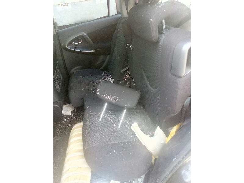 toyota rav 4 (a3) del año 2010