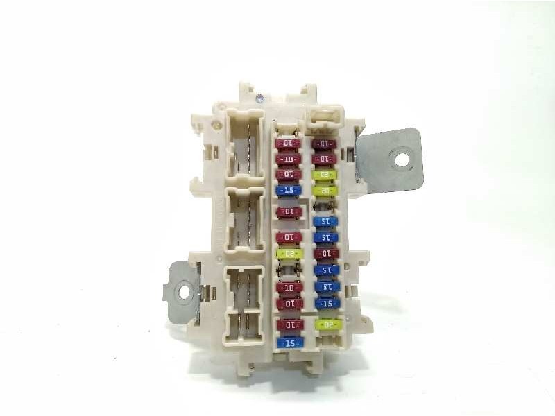 CAJA RELES / FUSIBLES C0076JY00A JY00A
