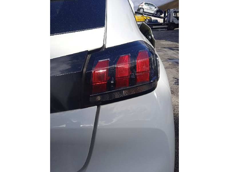 peugeot 208 (p2) del año 2023