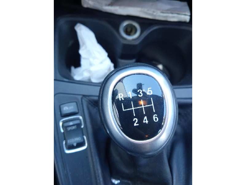 bmw serie 1 lim. (f20) del año 2013