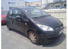 mitsubishi colt berlina 5 (z30a) del año 2006