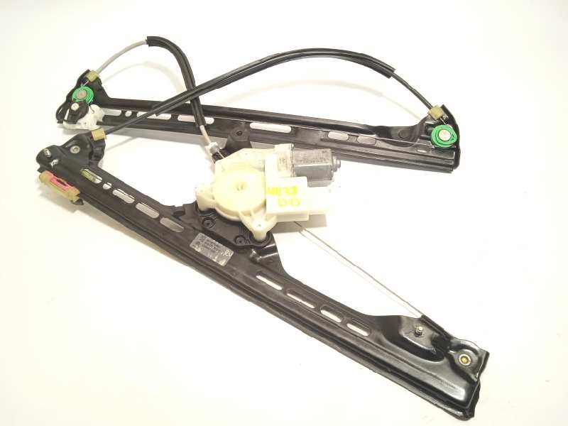 ELEVALUNAS DELANTERO DERECHO 9816272480 9816271180