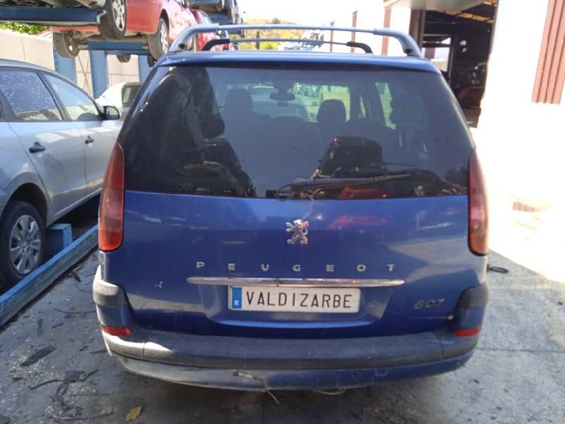 peugeot 807 del año 2004