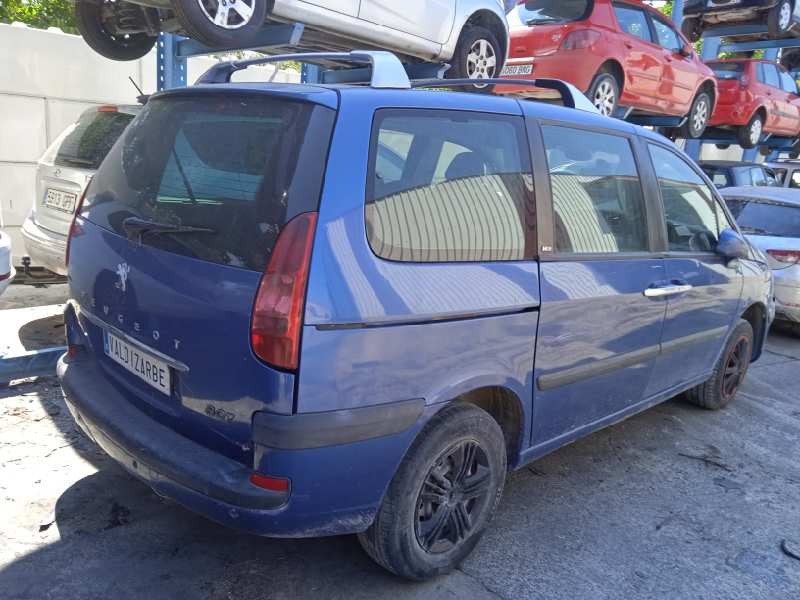 peugeot 807 del año 2004