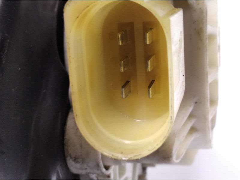 Recambio de elevalunas delantero derecho para bmw x6 (e71) 3.0d referencia OEM IAM 51337197302 6967262 0130821461