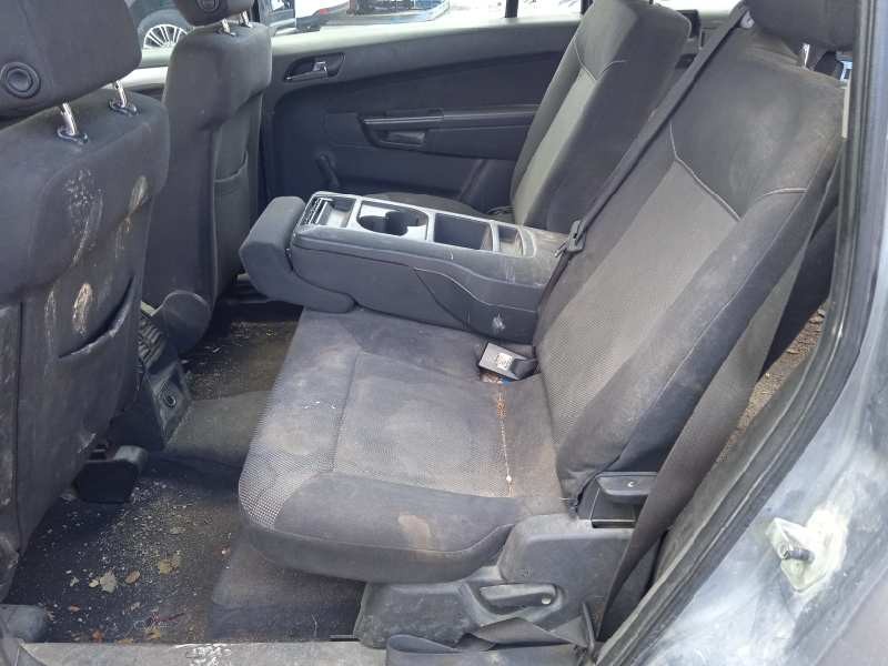 opel zafira b del año 2009