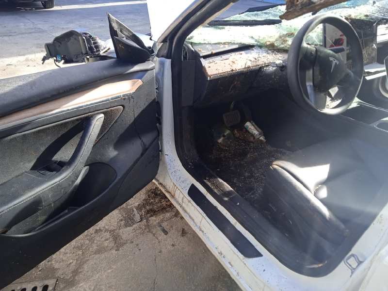 tesla model 3 del año 2021