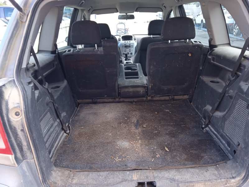 opel zafira b del año 2009