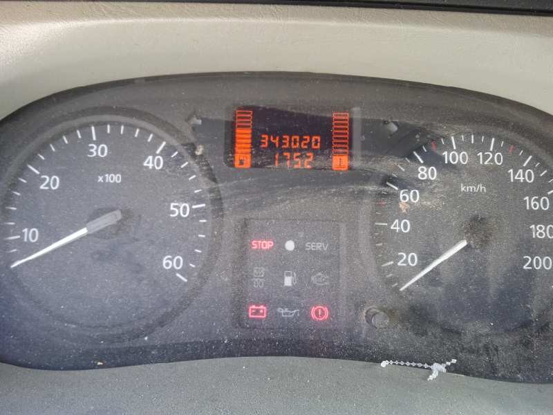 nissan primastar (x83) del año 2005